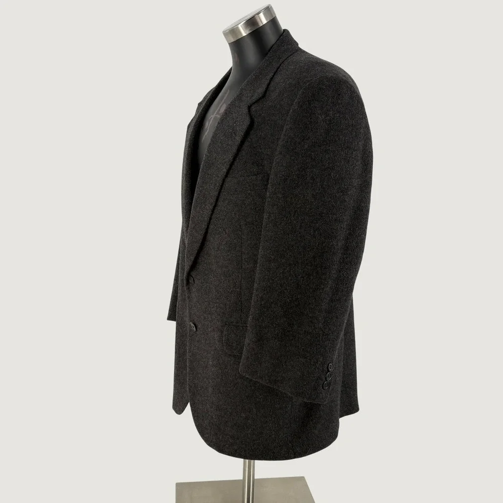 Botany 500 Blazer Mens Large Charcoal Gray 100% Camel Hair 2 Button Vintage USA